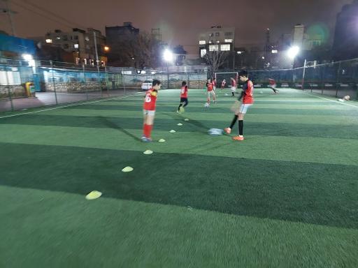 عکس باشگاه فوتبال البرز