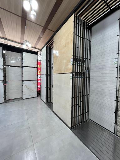 فروشگاه کاشی و سرامیک آزادگان