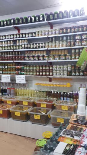 عکس زیتون سرا و ترشیجات سنتی محمدی