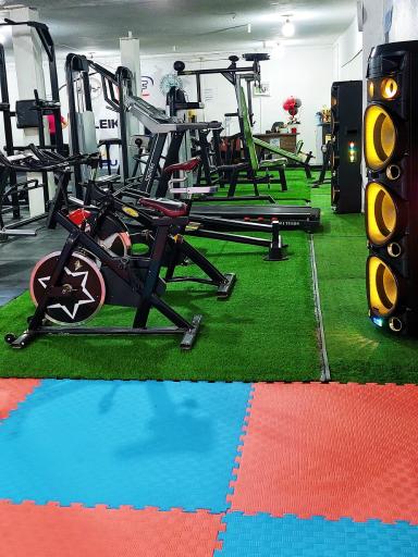 عکس آکادمی فیتنس ویوا