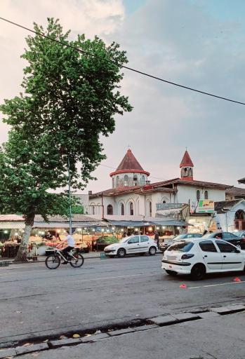 عکس کلیسا و مدرسه ارامنه رشت