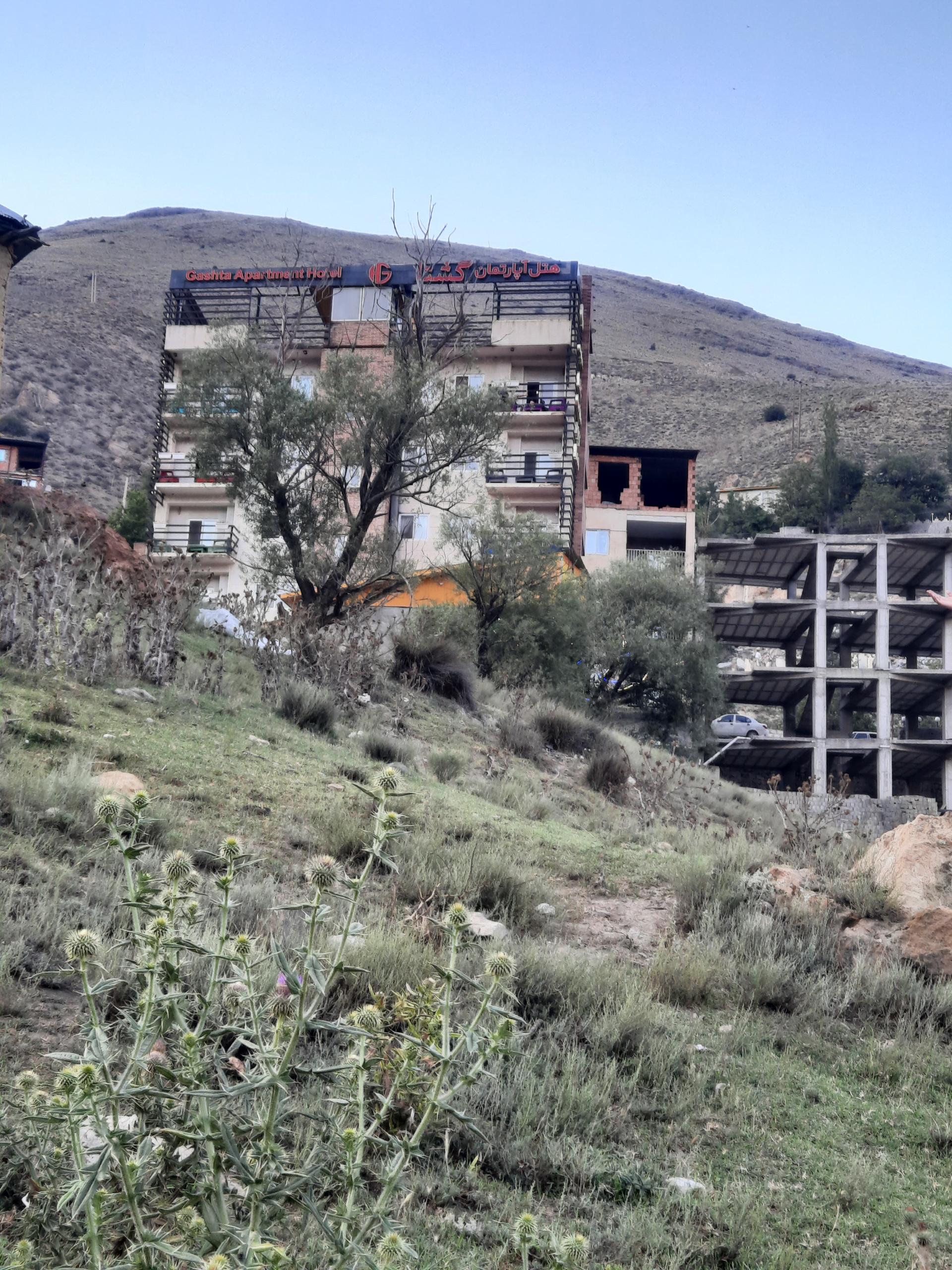 عکس هتل آپارتمان گشتا