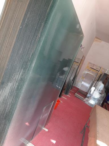 عکس شیشه ساختمانی طوس