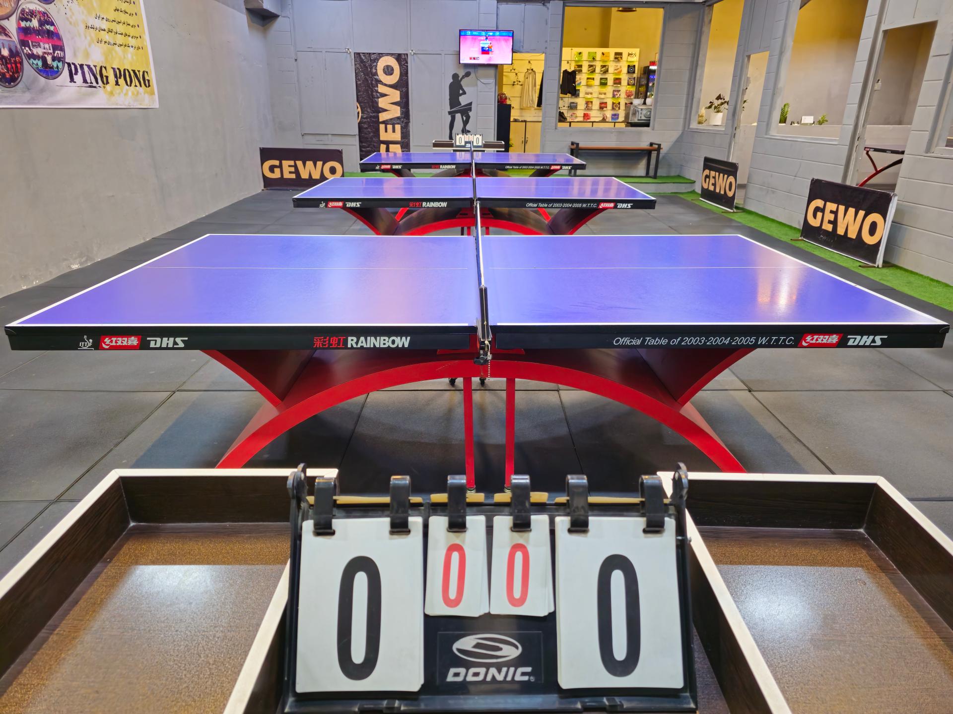 عکس آکادمی پینگ پنگ وی تاپ