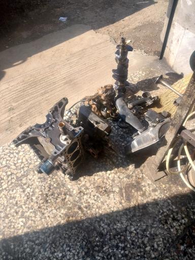 عکس تراشکاری موسوی (جوشکاری آرگون و قطعه سازی)