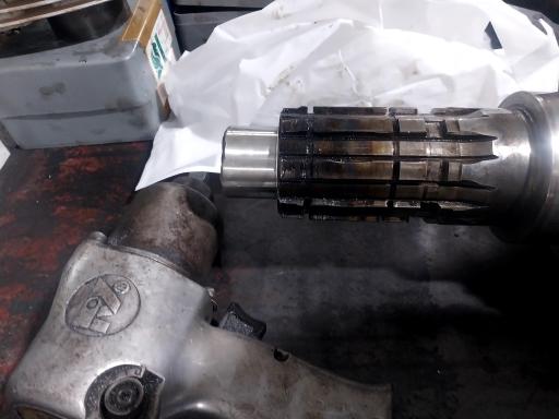 عکس تراشکاری موسوی (جوشکاری آرگون و قطعه سازی)