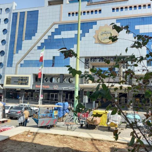 عکس مجتمع تجاری اداری نور تهران