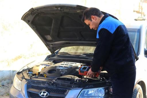 عکس امداد خودرو و تعمیرگاه آبان