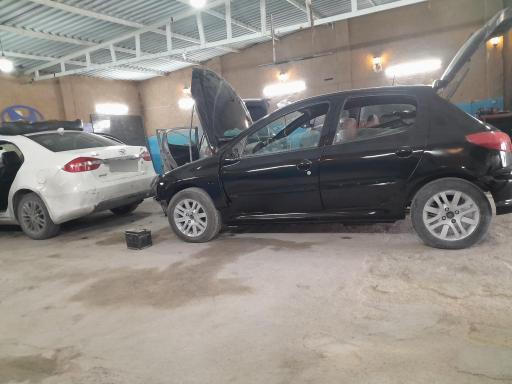 عکس برق خودرو حداد