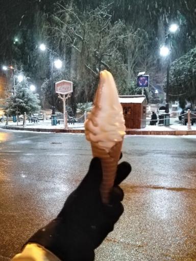 عکس سوپر بستنی لاله