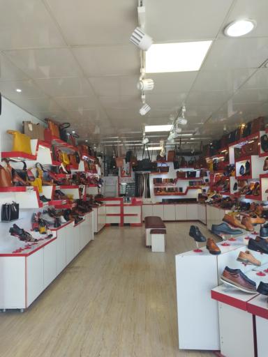 عکس فروشگاه چرم سورنا شعبه مرکزی