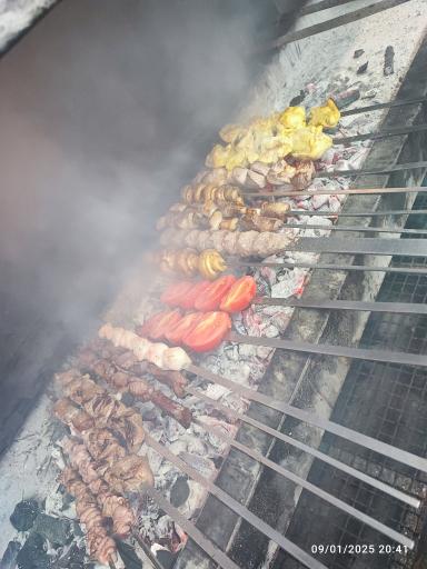 عکس کبابی عمو جواد