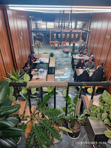 عکس کبابی عمو جواد