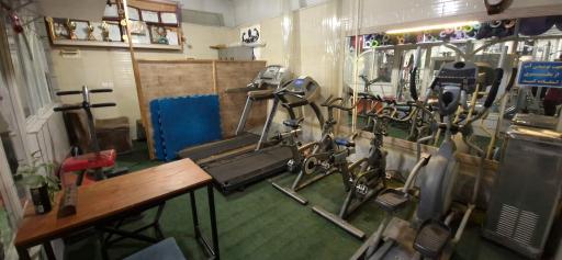 عکس باشگاه بدنسازی پوریا