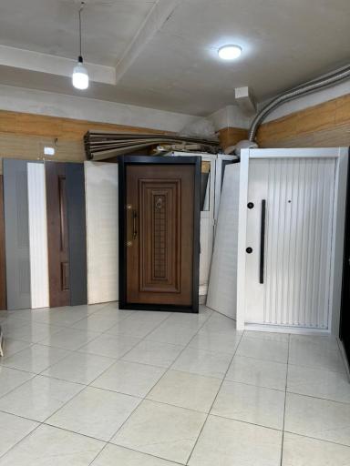 ماکان درب