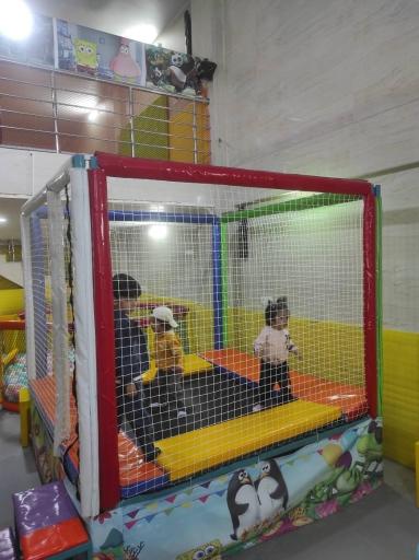 عکس خانه بازی آراد