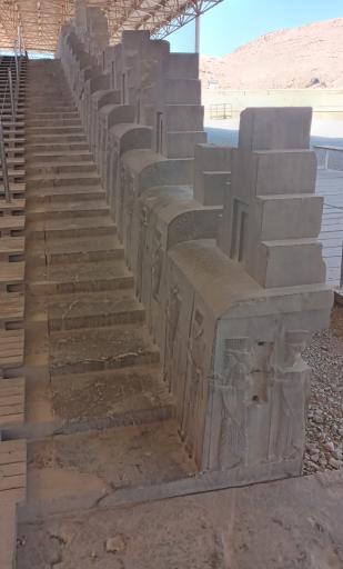 عکس سالن شورا