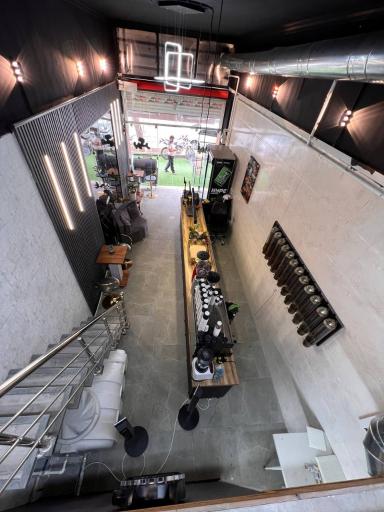 عکس کافه پیتزا آدرس