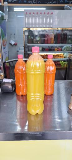 عکس آبمیوه طبیعی شاد