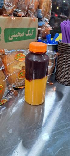 عکس آبمیوه طبیعی شاد