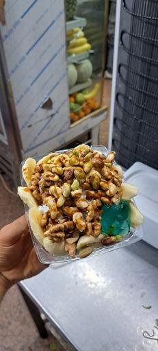 عکس آبمیوه طبیعی شاد