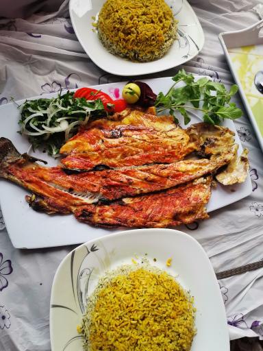 عکس رستوران ماهی سرای قزل