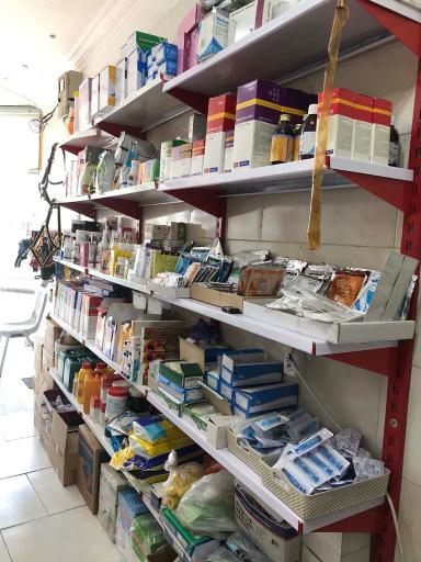 عکس داروخانه دامپزشکی دکتر مظلومی