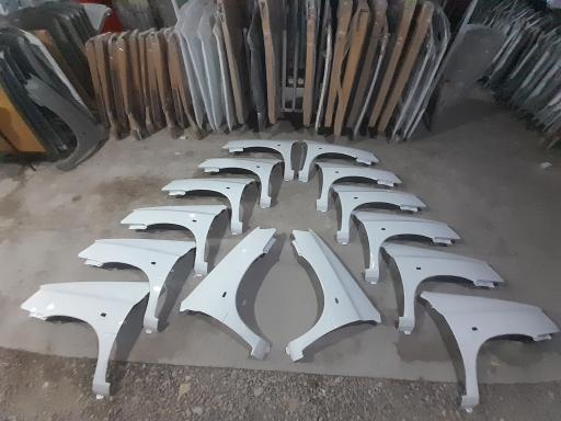 عکس بانک‌ بدنه خودرو دیناروند 