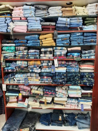 عکس فروشگاه بزرگ تاند