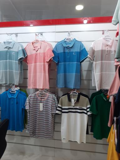 عکس فروشگاه بزرگ تاند