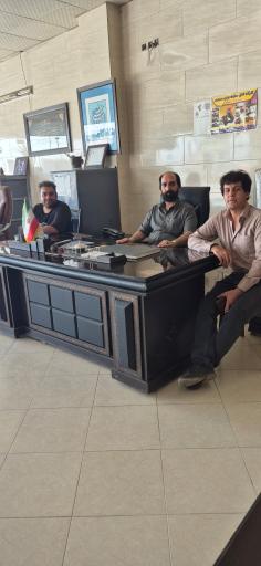 عکس نمایشگاه کامیون جواد حیدرآبادی