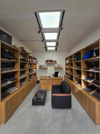 عکس بازرگانی نوآوران شرق