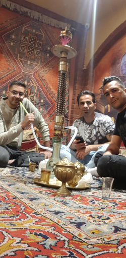 عکس کافه سنتی هزار و یک شب کلیدبر