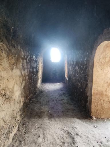 عکس قلعه هزار درب آبدانان