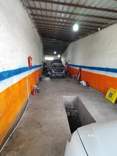 عکس تعمیرگاه نصیری و نائیج