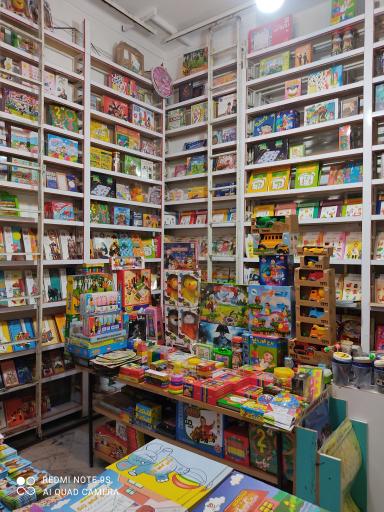 انتشارات خانه ادبیات