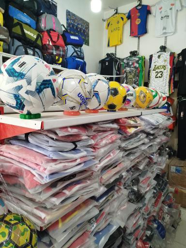 فروشگاه ورزشی هنرجو 