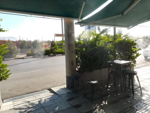 عکس کافه هنوز