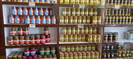 عکس فروشگاه پروتئین و زیتون اسپانیایی 