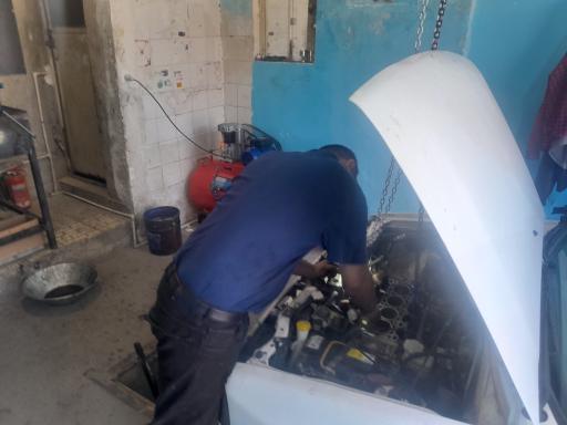 عکس مکانیکی و تعویض روغنی برادران