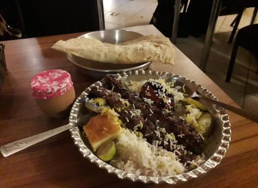 عکس کترینگ حمیدان