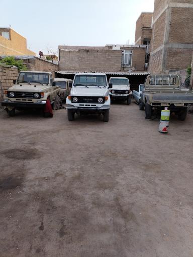 عکس اوراق فروشی تویوتا اسماعیل کریمی 