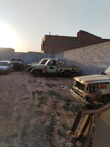 عکس اوراق فروشی تویوتا اسماعیل کریمی 