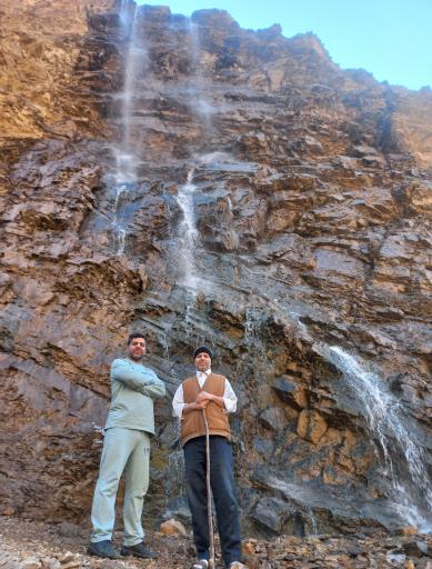 عکس مجموعه توریستی آبشار درود