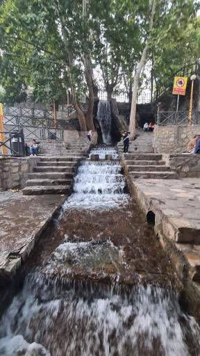 عکس مجموعه توریستی آبشار درود