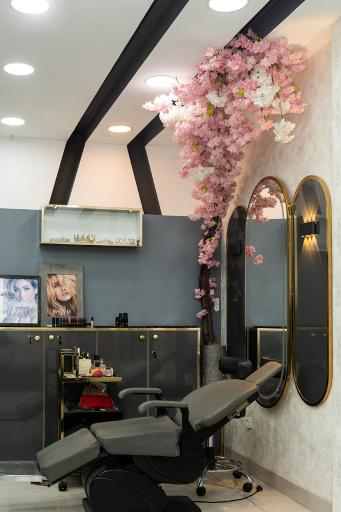 عکس سالن زیبایی لولیتا