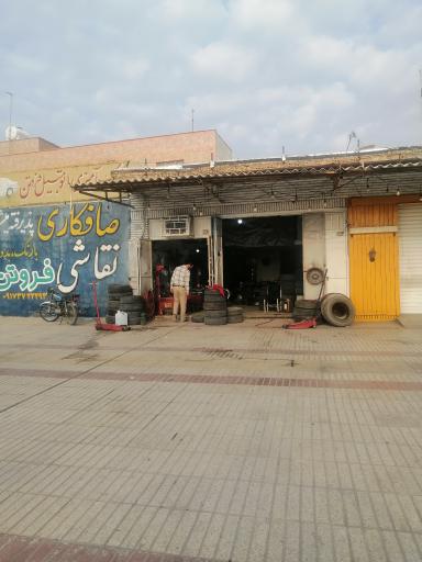 کلینیک تخصصی برق خودرو 371