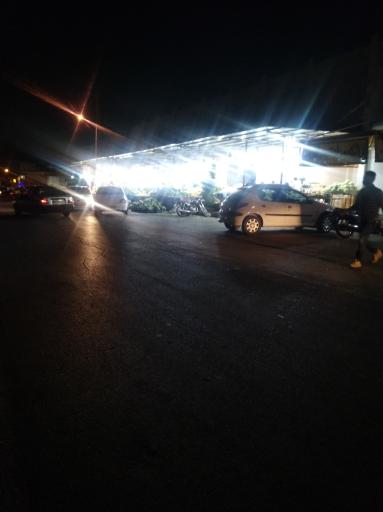 عکس بازار روز قدمگاه