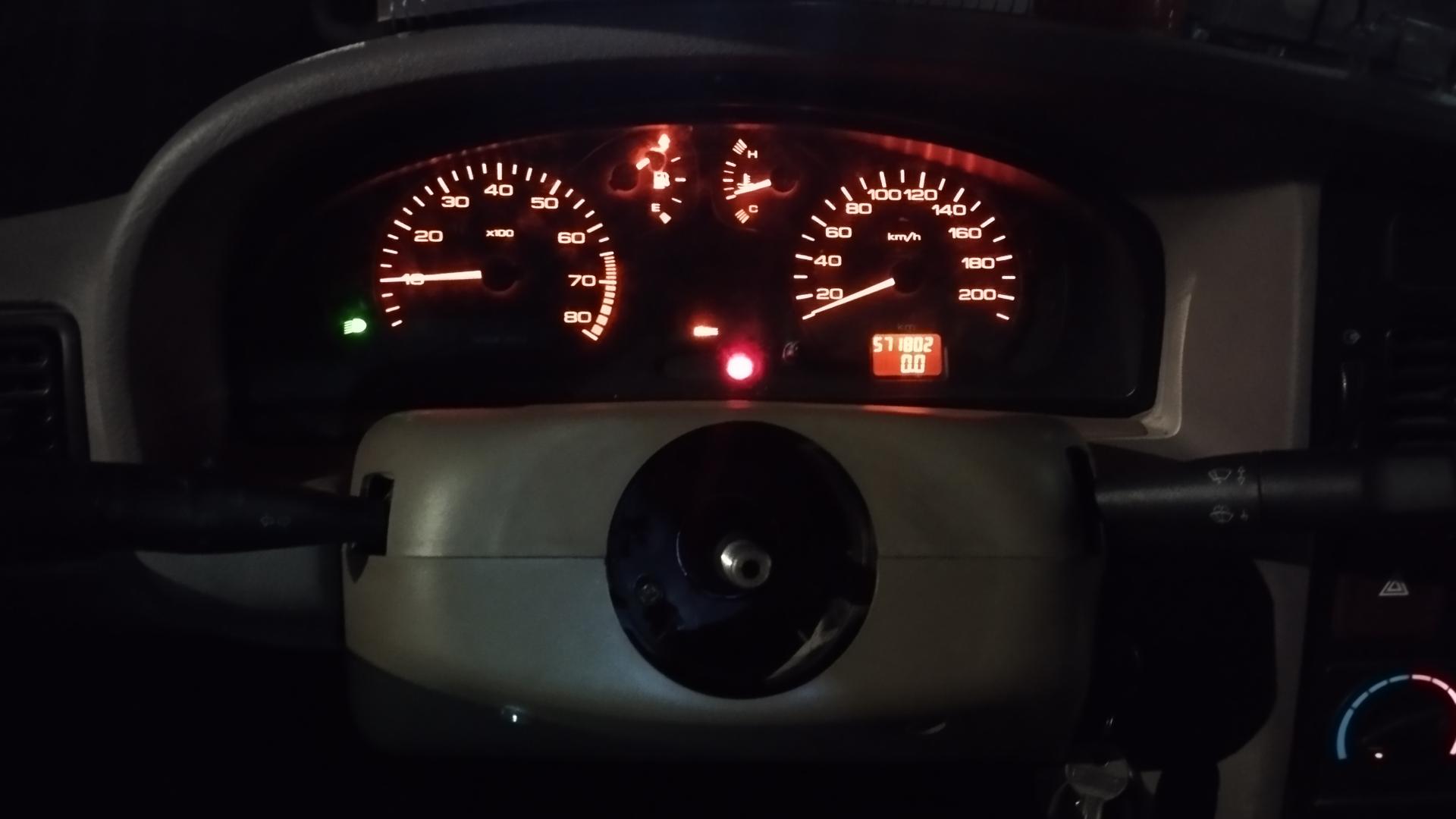 عکس کیلومتر و آمپرسازی مهندس شاطری 