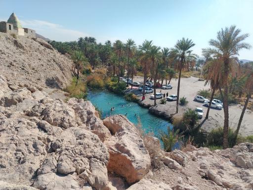 عکس چشمه سبزپوشان